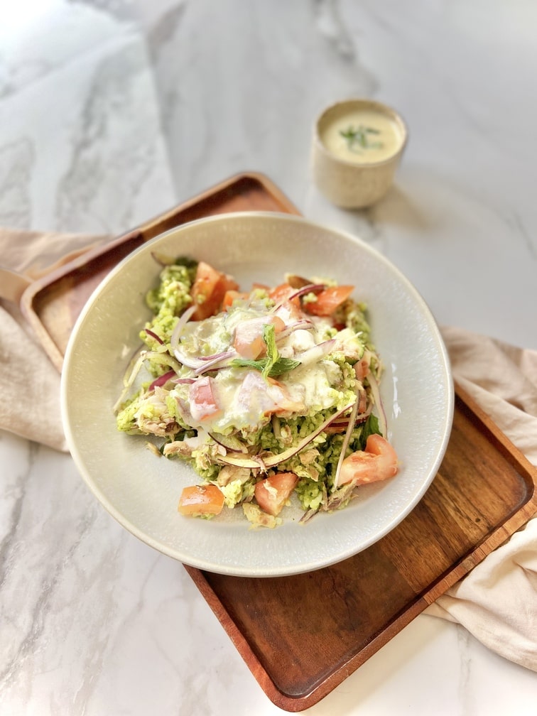 Ensalada de arroz con jurel y yogurt