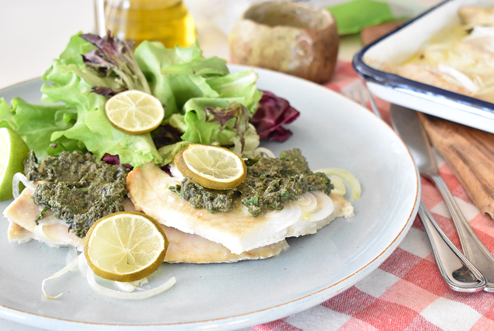 Reineta al horno con tapenade